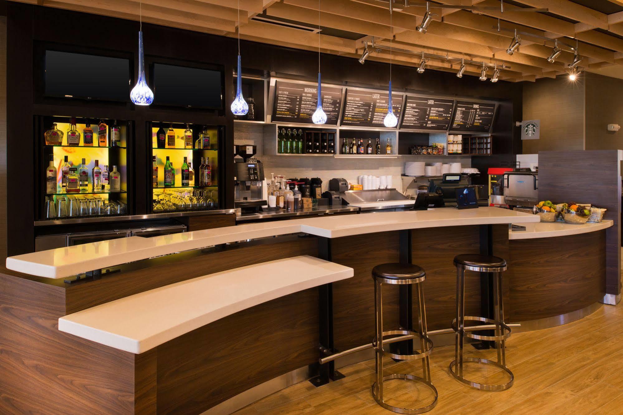Courtyard By Marriott 3*